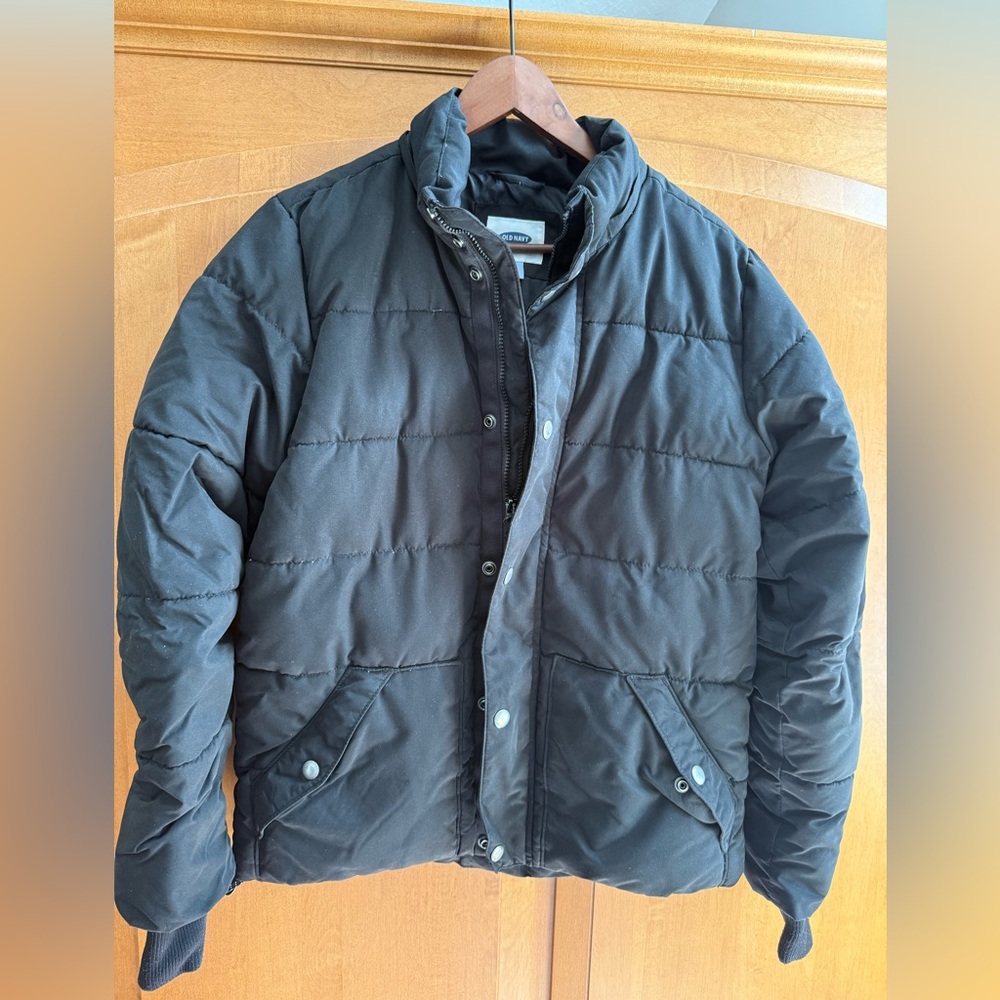 Old Navy Men's Dark Puffer Jacket